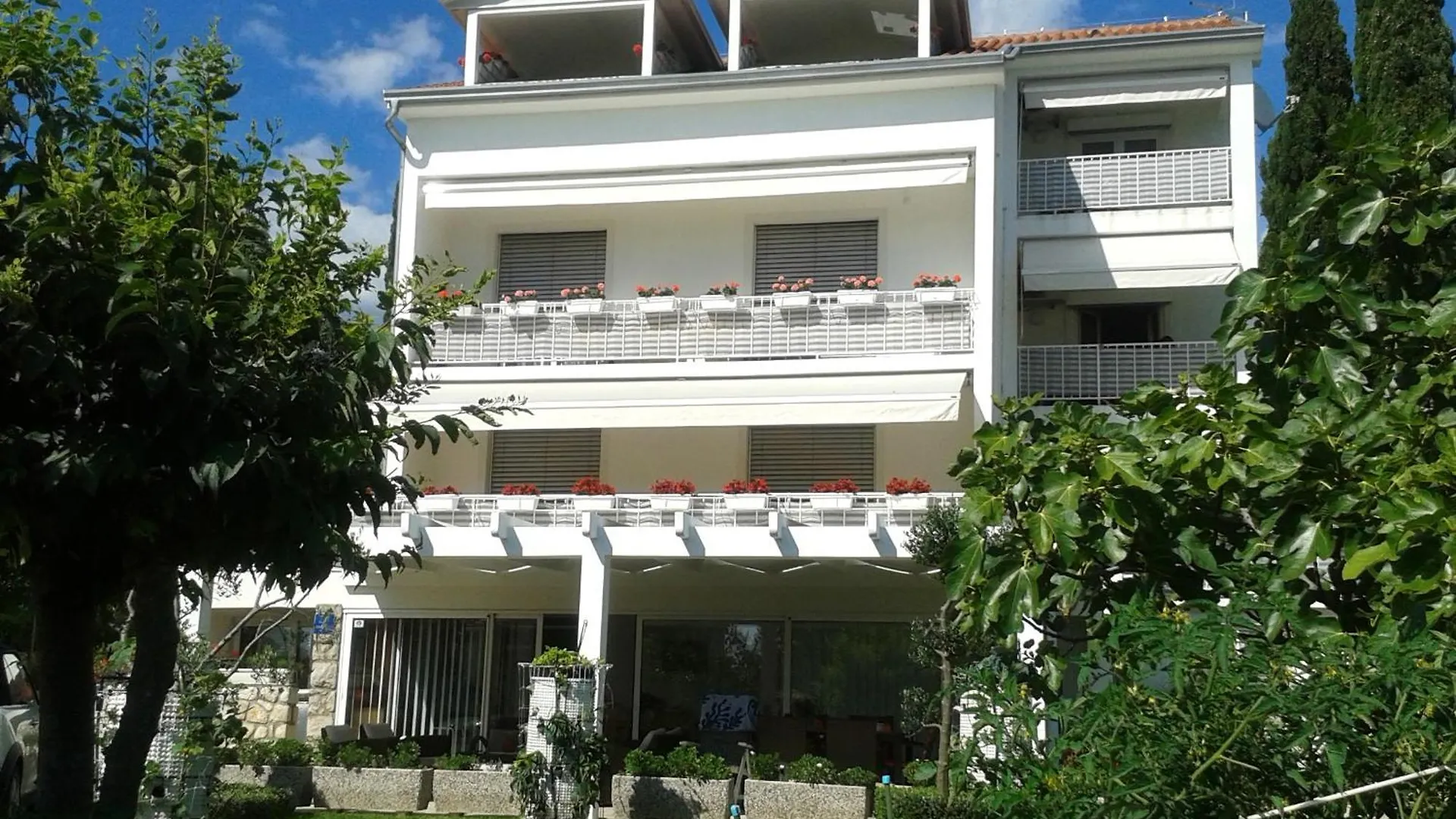 Apartments By The Sea Selce, Crikvenica - 2356 Croatia